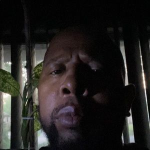 Meet your Posher, Kenneth